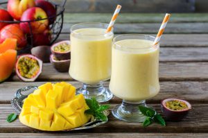 Mango-Joghurt-Smoothie mit Zimt